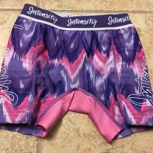 ☀️3/$12 Intensity Girls Softball Sliders